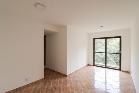 Apartamento para alugar com 62m², 3 quartos e 1 vaga Apartamento para alugar com 62m², 3 quartos e 1 vagaSala