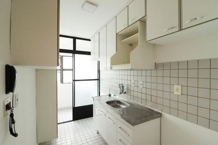 Apartamento para alugar com 62m², 3 quartos e 1 vaga Apartamento para alugar com 62m², 3 quartos e 1 vagaCozinha e Área de Serviço
