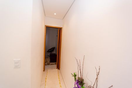 Casa de condomínio à venda com 93m², 2 quartos e 2 vagas Casa de condomínio à venda com 93m², 2 quartos e 2 vagasCorredor