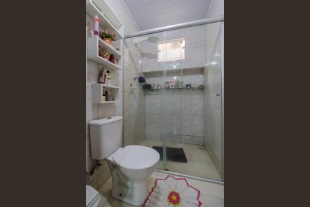 Casa à venda com 200m², 2 quartos e 5 vagas Casa à venda com 200m², 2 quartos e 5 vagasBanheiro