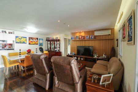 Apartamento à venda com 118m², 3 quartos e 2 vagasSala