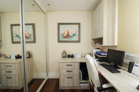 Apartamento à venda com 118m², 3 quartos e 2 vagasQuarto 2