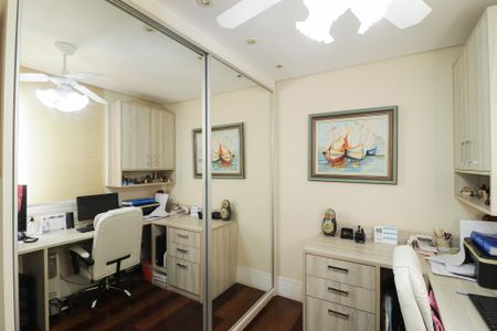 Apartamento à venda com 118m², 3 quartos e 2 vagasQuarto 2