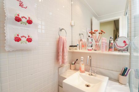 Apartamento à venda com 118m², 3 quartos e 2 vagasBanheiro da Suíte