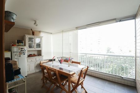 Apartamento à venda com 118m², 3 quartos e 2 vagasVaranda Gourmet