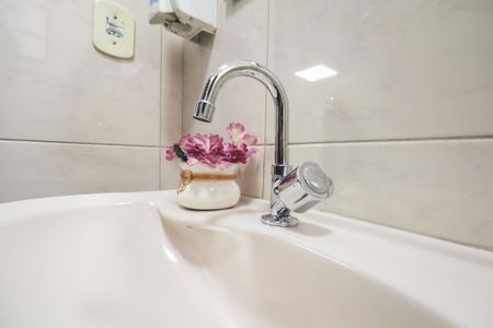 Casa à venda com 200m², 3 quartos e 4 vagas Casa à venda com 200m², 3 quartos e 4 vagasLavabo