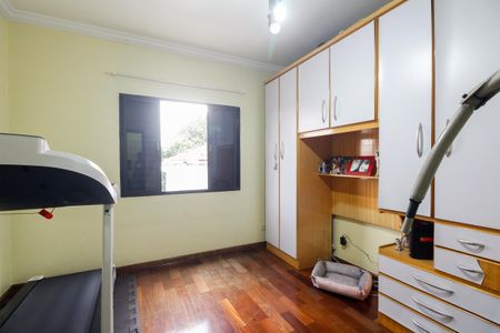 Casa à venda com 200m², 3 quartos e 4 vagas Casa à venda com 200m², 3 quartos e 4 vagasQuarto 1