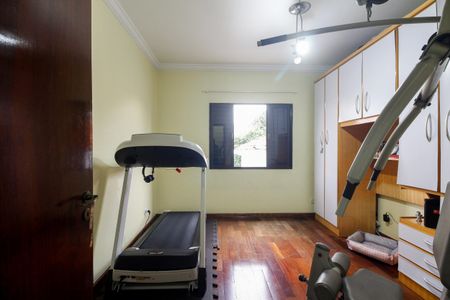 Casa à venda com 200m², 3 quartos e 4 vagas Casa à venda com 200m², 3 quartos e 4 vagasQuarto 1