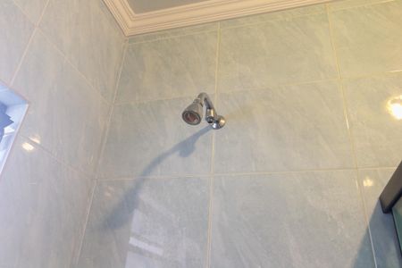 Casa à venda com 200m², 3 quartos e 4 vagas Casa à venda com 200m², 3 quartos e 4 vagasBanheiro Social