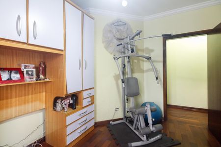 Casa à venda com 200m², 3 quartos e 4 vagas Casa à venda com 200m², 3 quartos e 4 vagasQuarto 1