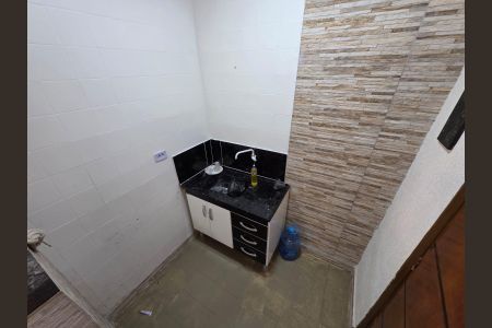 Lavanderia de kitnet/studio para alugar com 1 quarto, 30m² em Cidade Ocian, Praia Grande