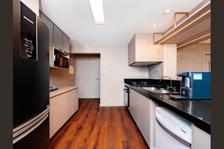Cozinha de apartamento à venda com 2 quartos, 165m² em Cidade Monções, São Paulo