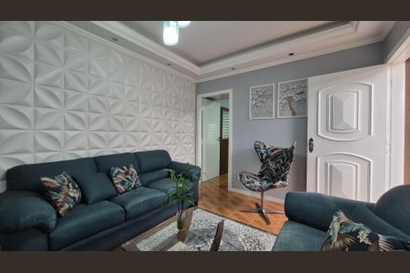 Casa à venda com 150m², 2 quartos e 2 vagasSala