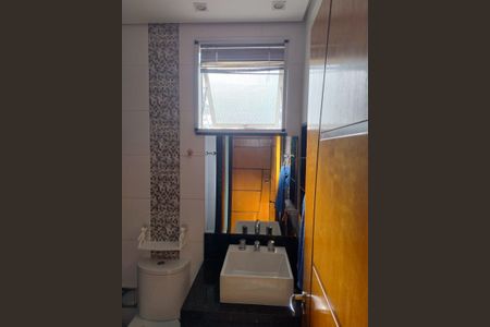 Apartamento à venda com 70m², 2 quartos e 1 vaga Apartamento à venda com 70m², 2 quartos e 1 vagaBanheiro 1