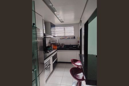 Apartamento à venda com 70m², 2 quartos e 1 vaga Apartamento à venda com 70m², 2 quartos e 1 vagaCozinha