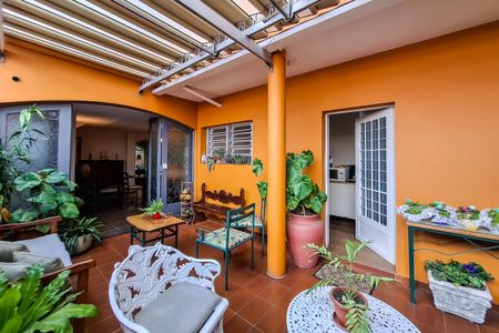 Casa para alugar com 240m², 4 quartos e 1 vaga Casa para alugar com 240m², 4 quartos e 1 vagaVaranda gourmet