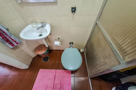 Casa para alugar com 240m², 4 quartos e 1 vaga Casa para alugar com 240m², 4 quartos e 1 vagaBanheiro de Serviço