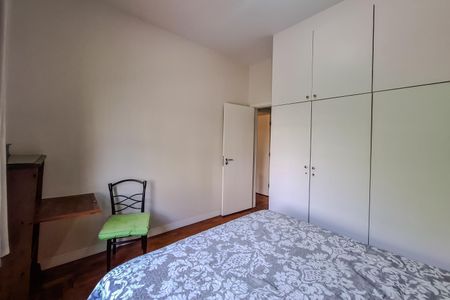Casa para alugar com 240m², 4 quartos e 1 vaga Casa para alugar com 240m², 4 quartos e 1 vagaQuarto 1
