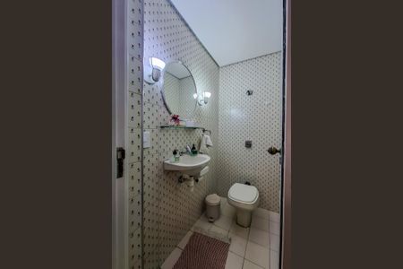 Casa para alugar com 240m², 4 quartos e 1 vaga Casa para alugar com 240m², 4 quartos e 1 vagaLavabo