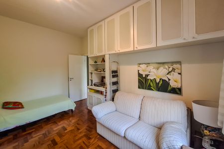 Casa para alugar com 240m², 4 quartos e 1 vaga Casa para alugar com 240m², 4 quartos e 1 vagaQuarto 2