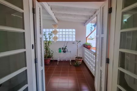 Casa para alugar com 240m², 4 quartos e 1 vaga Casa para alugar com 240m², 4 quartos e 1 vagaVaranda da Suíte