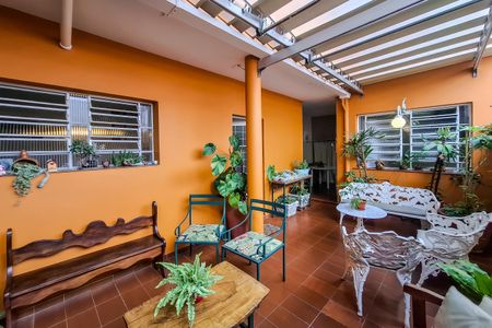 Casa para alugar com 240m², 4 quartos e 1 vaga Casa para alugar com 240m², 4 quartos e 1 vagaVaranda gourmet