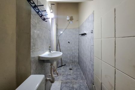 Studio para alugar com 25m², 1 quarto e sem vaga Studio para alugar com 25m², 1 quarto e sem vagaBanheiro