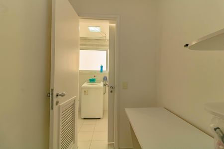Apartamento para alugar com 104m², 2 quartos e 2 vagasQuarto de Serviço