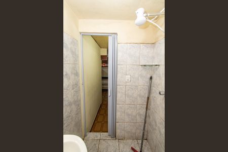 Studio para alugar com 25m², 1 quarto e 1 vaga Studio para alugar com 25m², 1 quarto e 1 vagaBanheiro