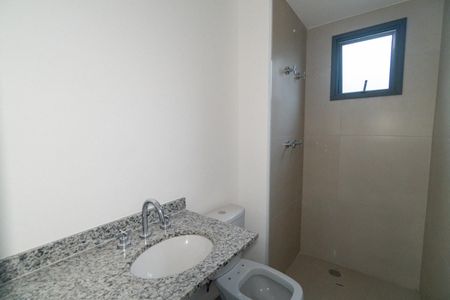 Apartamento à venda com 125m², 3 quartos e 1 vaga Apartamento à venda com 125m², 3 quartos e 1 vagaBanheiro da Suíte