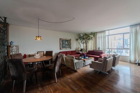 Apartamento à venda com 232m², 3 quartos e 2 vagasSala