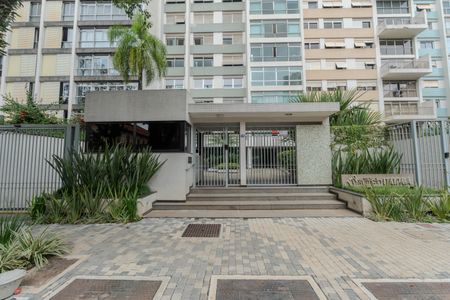 Apartamento à venda com 232m², 3 quartos e 2 vagasFachada