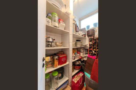 Apartamento à venda com 232m², 3 quartos e 2 vagasÁrea de Serviço