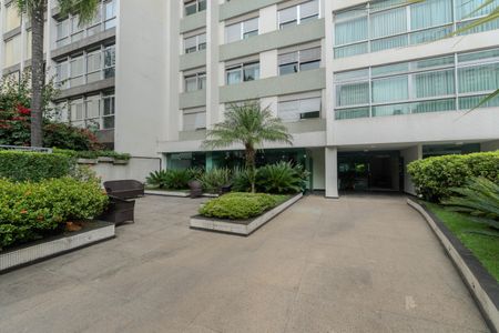 Apartamento à venda com 232m², 3 quartos e 2 vagasFachada