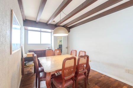 Apartamento à venda com 232m², 3 quartos e 2 vagasCopa