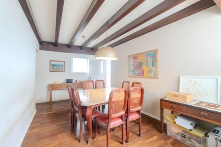 Apartamento à venda com 232m², 3 quartos e 2 vagasCopa