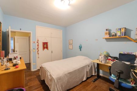 Apartamento à venda com 232m², 3 quartos e 2 vagasQuarto 1