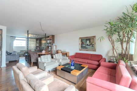 Apartamento à venda com 232m², 3 quartos e 2 vagasSala