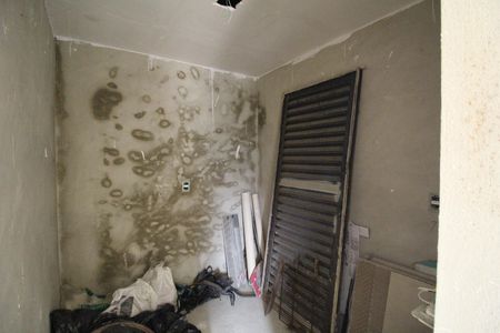 Casa de condomínio para alugar com 160m², 2 quartos e 1 vagaSuíte - Closet