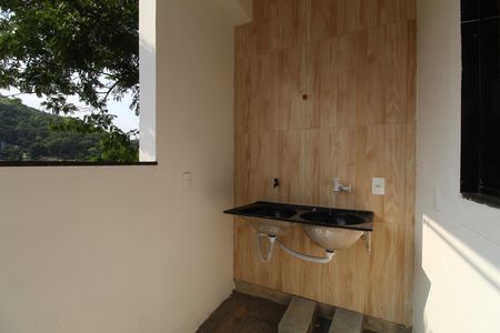 Casa de condomínio para alugar com 160m², 2 quartos e 1 vagaÁrea de serviço
