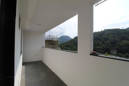Casa de condomínio para alugar com 160m², 2 quartos e 1 vagaVaranda dos fundos