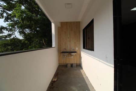 Casa de condomínio para alugar com 160m², 2 quartos e 1 vagaÁrea de serviço