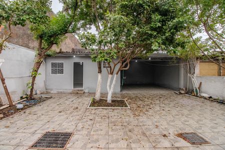 Casa à venda com 330m², 2 quartos e 2 vagasEdícula
