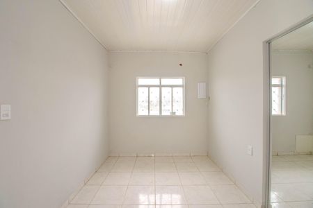 Casa à venda com 330m², 2 quartos e 2 vagasSala