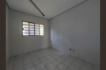 Casa à venda com 230m², 5 quartos e 2 vagasQuarto 1