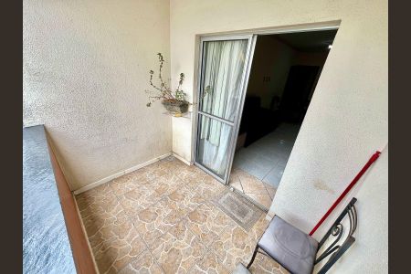 Apartamento à venda com 96m², 3 quartos e 1 vaga Apartamento à venda com 96m², 3 quartos e 1 vagaVaranda da Sala