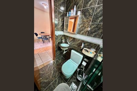 Apartamento à venda com 96m², 3 quartos e 1 vaga Apartamento à venda com 96m², 3 quartos e 1 vagaBanheiro