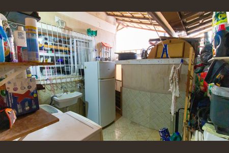 Casa à venda com 230m², 4 quartos e 4 vagas Casa à venda com 230m², 4 quartos e 4 vagasÁrea de Serviço