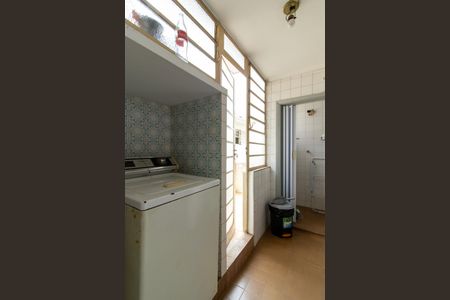 Apartamento à venda com 110m², 2 quartos e 1 vagaÁrea de Serviço