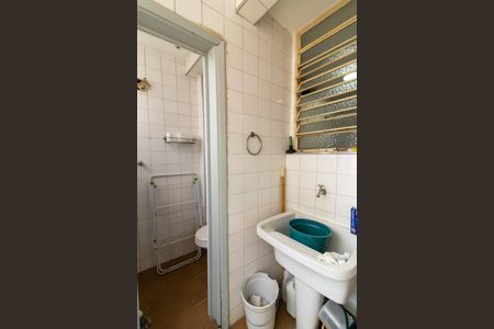 Apartamento à venda com 110m², 2 quartos e 1 vagaÁrea de Serviço